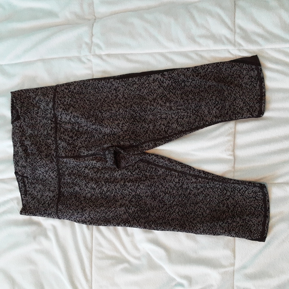 Lululemon Cropped Leggings
